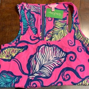 Lilly Pulitzer Leaves in the Breeze top.New!!